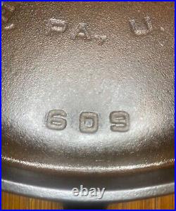 Vintage Griswold cast iron round griddle #9 609 Large block RARE CONDITION (PJF)