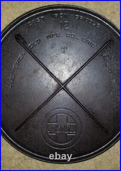 Vintage Griswold no # 12 Cast Iron Round Griddle Erie Pa. 741 Large Slant Logo