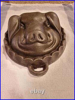Vintage Heavy Cast-iron Hog / Boar / Pig Head Large Baking Mold or Cheese Mold