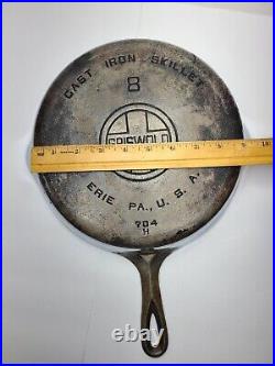 Vintage No. 8 GRISWOLD Cast Iron SKILLET Frying Pan LARGE BLOCK LOGO 704 H